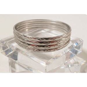 Lee Angel Women's Silver Etched Stackable bangle Set 0f 5 NIP 98